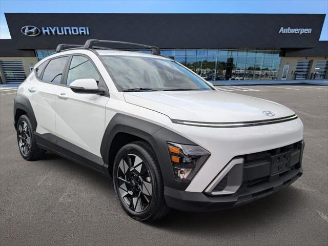 2024 Hyundai KONA SEL — photo 1 of 25