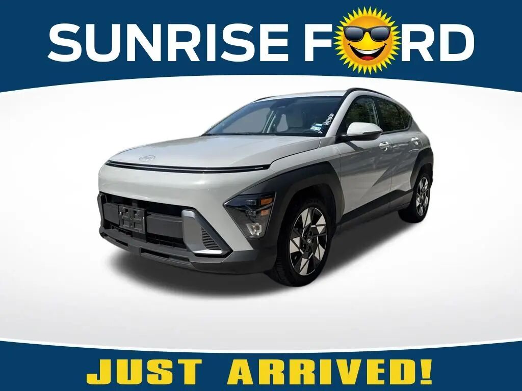 2024 Hyundai KONA SEL — photo 1 of 13