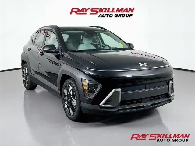 2025 Hyundai KONA SEL — photo 1 of 12