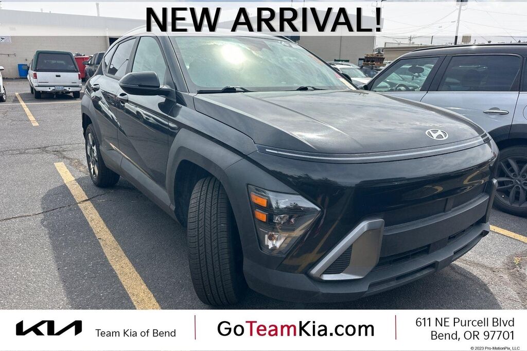 2024 Hyundai KONA SEL — photo 1 of 13