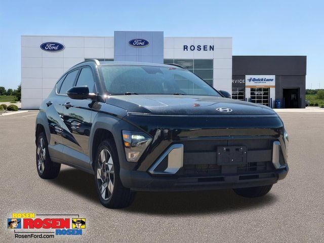 2024 Hyundai KONA SEL — photo 1 of 13