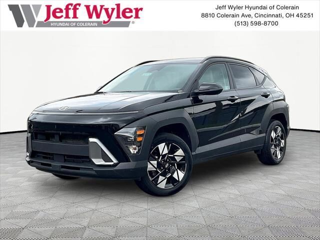 2025 Hyundai KONA SEL — photo 1 of 13