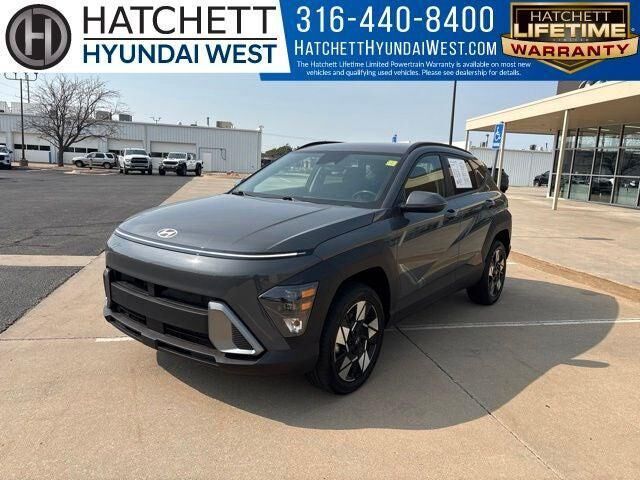 2025 Hyundai KONA SEL — photo 1 of 26