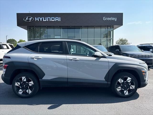 2024 Hyundai KONA SEL — photo 1 of 18
