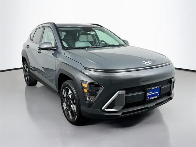 2025 Hyundai KONA SEL — photo 1 of 13