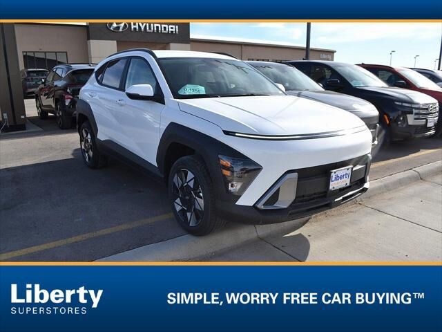 2025 Hyundai KONA SEL — photo 1 of 13