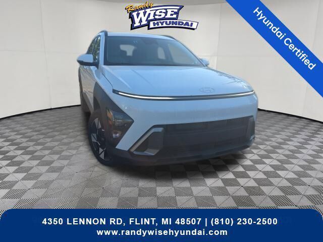 2025 Hyundai KONA SEL — photo 1 of 13