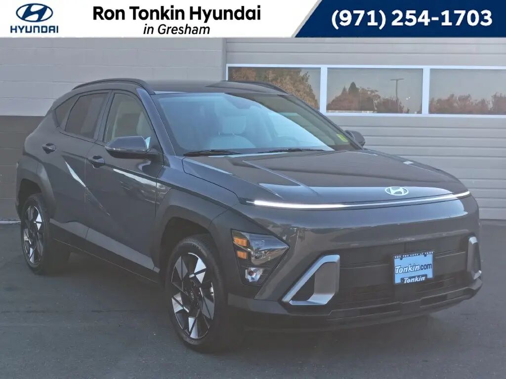 2025 Hyundai KONA SEL — photo 1 of 13