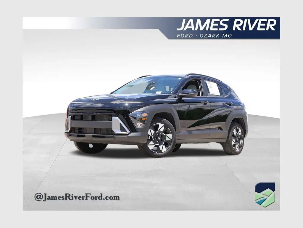 2025 Hyundai KONA SEL — photo 1 of 26
