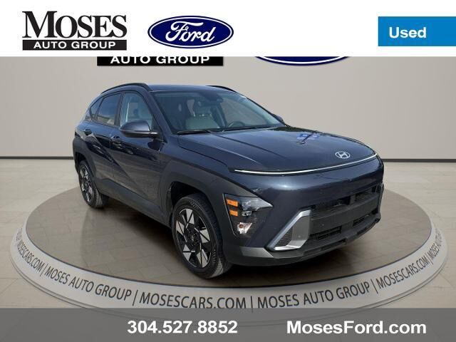 2025 Hyundai KONA SEL — photo 1 of 26