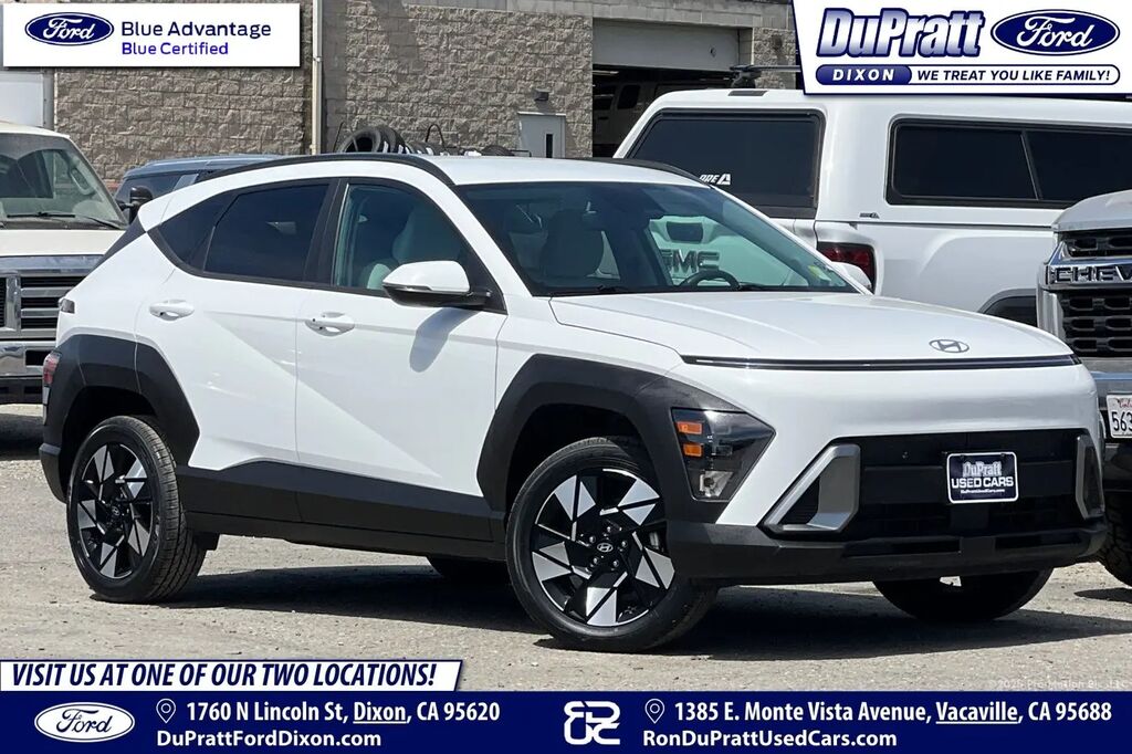 2024 Hyundai KONA SEL — photo 1 of 38