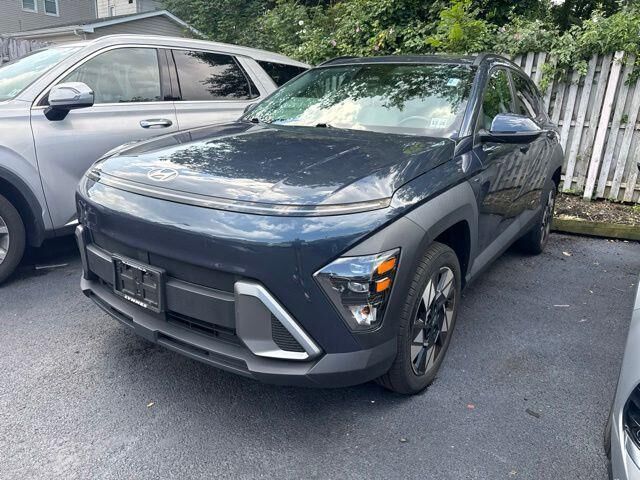 2024 Hyundai KONA SEL — photo 1 of 19
