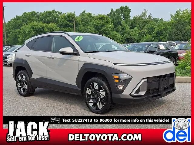 2025 Hyundai KONA SEL — photo 1 of 13