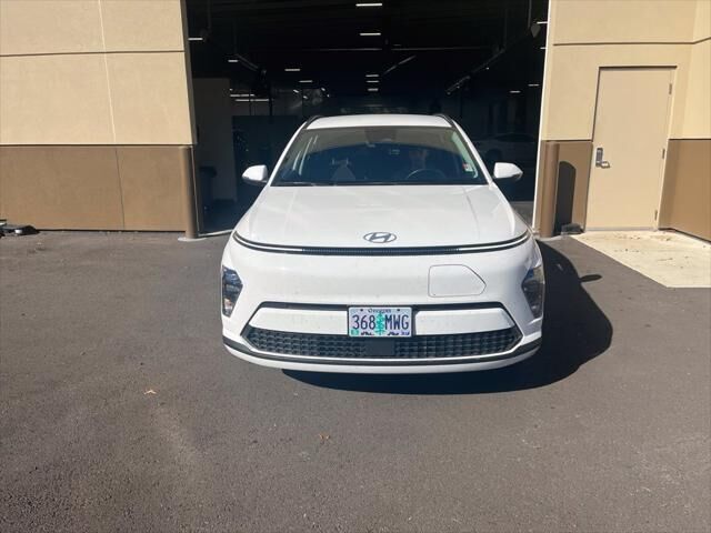 2024 Hyundai KONA Electric SEL — photo 1 of 2