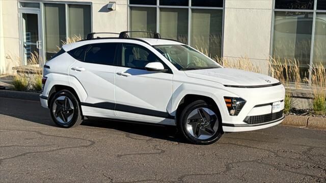 2025 Hyundai KONA Electric SEL — photo 1 of 13