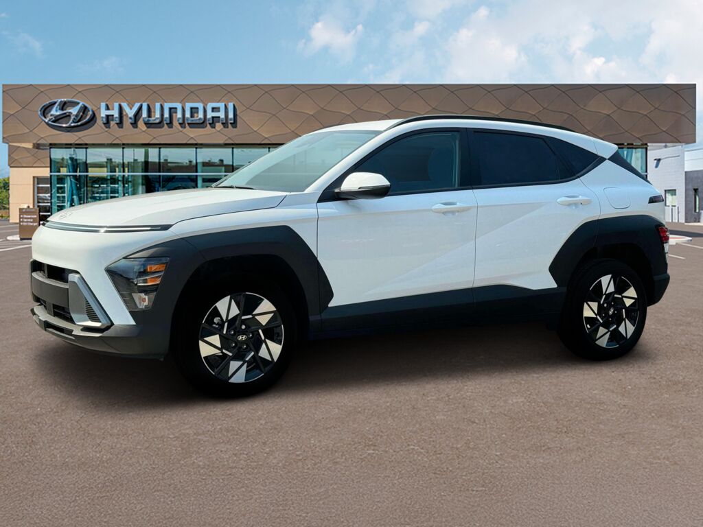 2025 Hyundai KONA SEL Convenience — photo 1 of 12