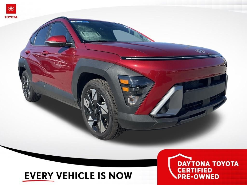 2025 Hyundai Kona SEL — photo 1 of 10