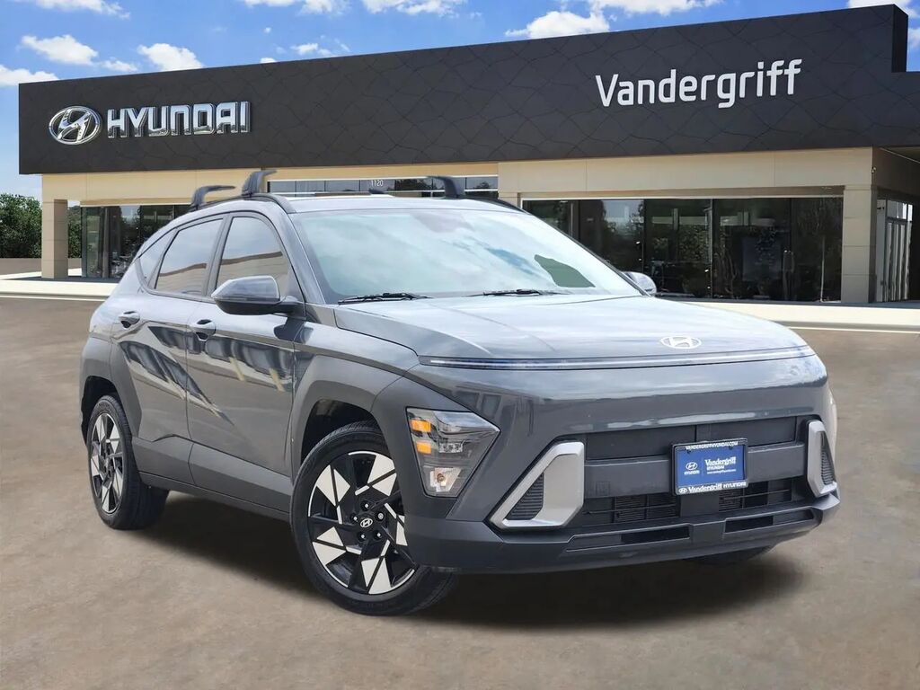 2024 Hyundai KONA SEL — photo 1 of 13