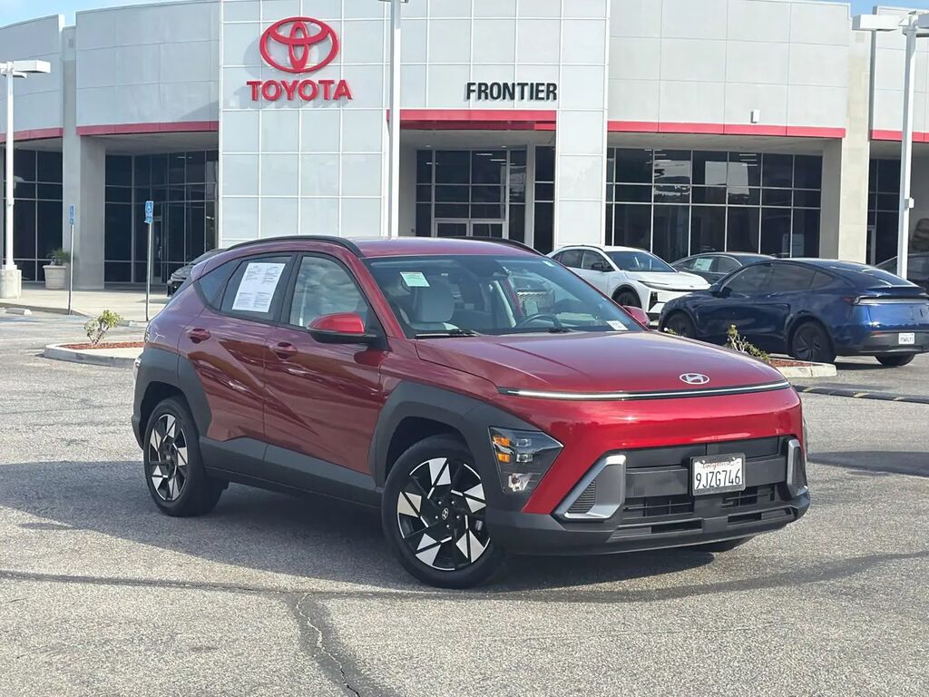 2024 Hyundai KONA SEL — photo 1 of 26