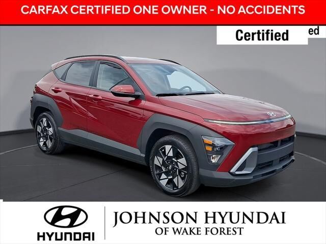 2025 Hyundai KONA SEL Convenience — photo 1 of 15