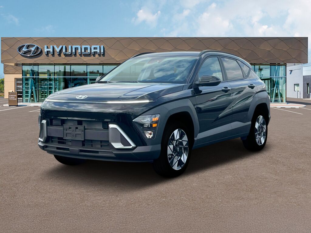 2025 Hyundai KONA SEL Convenience — photo 1 of 13