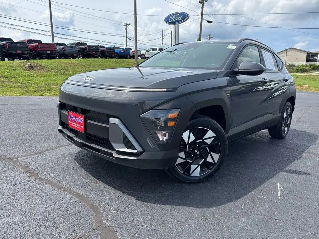 2024 Hyundai KONA SEL — photo 1 of 13