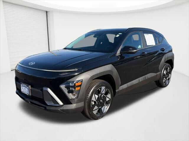 2024 Hyundai KONA SEL — photo 1 of 13