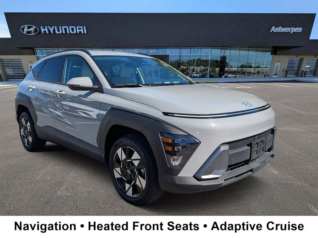 2025 Hyundai KONA SEL Convenience — photo 1 of 13