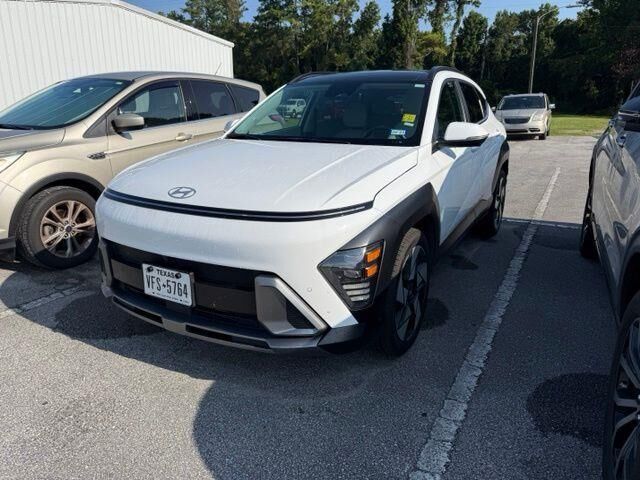 2024 Hyundai KONA Limited — photo 1 of 12