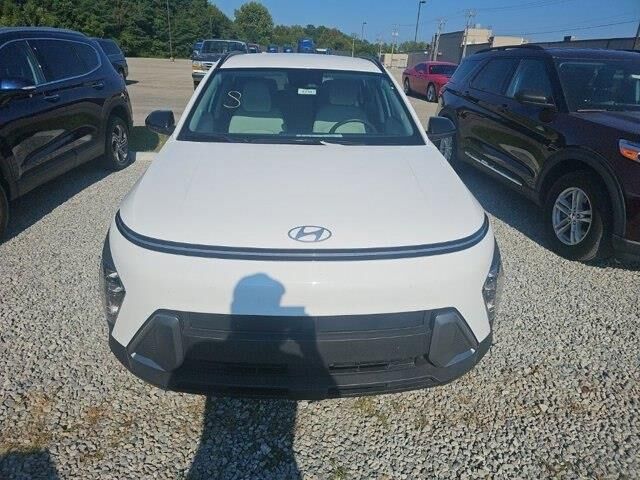 2026 Hyundai KONA SEL Sport — photo 1 of 10