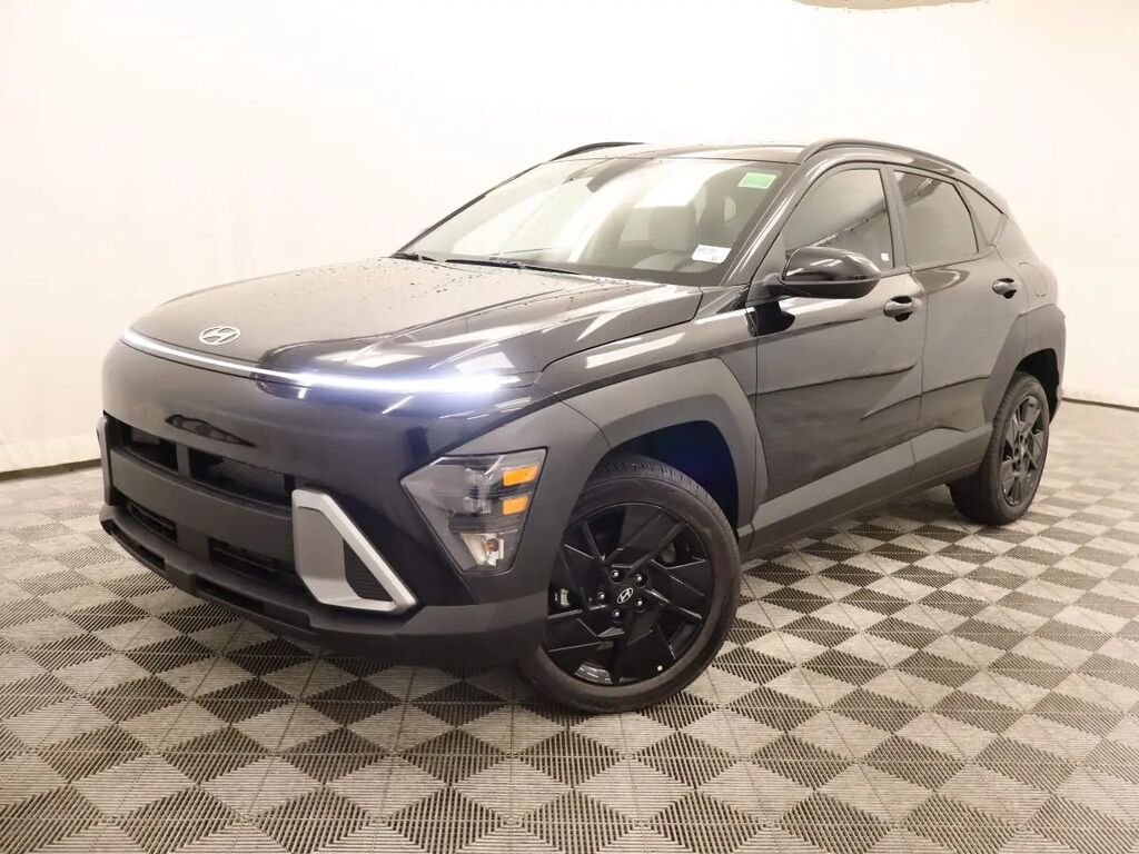 2026 Hyundai KONA SEL Sport — photo 1 of 13