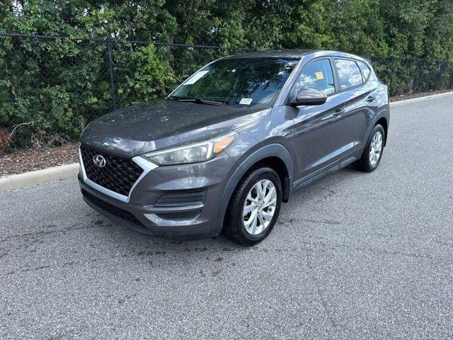 2020 Hyundai TUCSON SE — photo 1 of 10