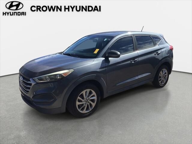 2017 Hyundai TUCSON SE — photo 1 of 10