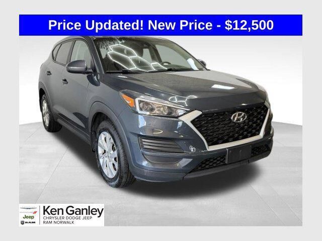 2020 Hyundai TUCSON SE