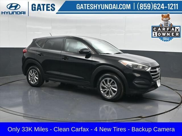 2018 Hyundai TUCSON SE — photo 1 of 13