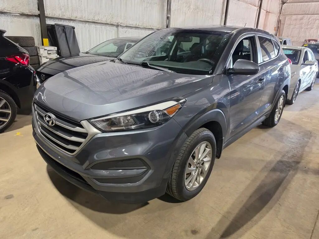 2018 Hyundai TUCSON SE — photo 1 of 48