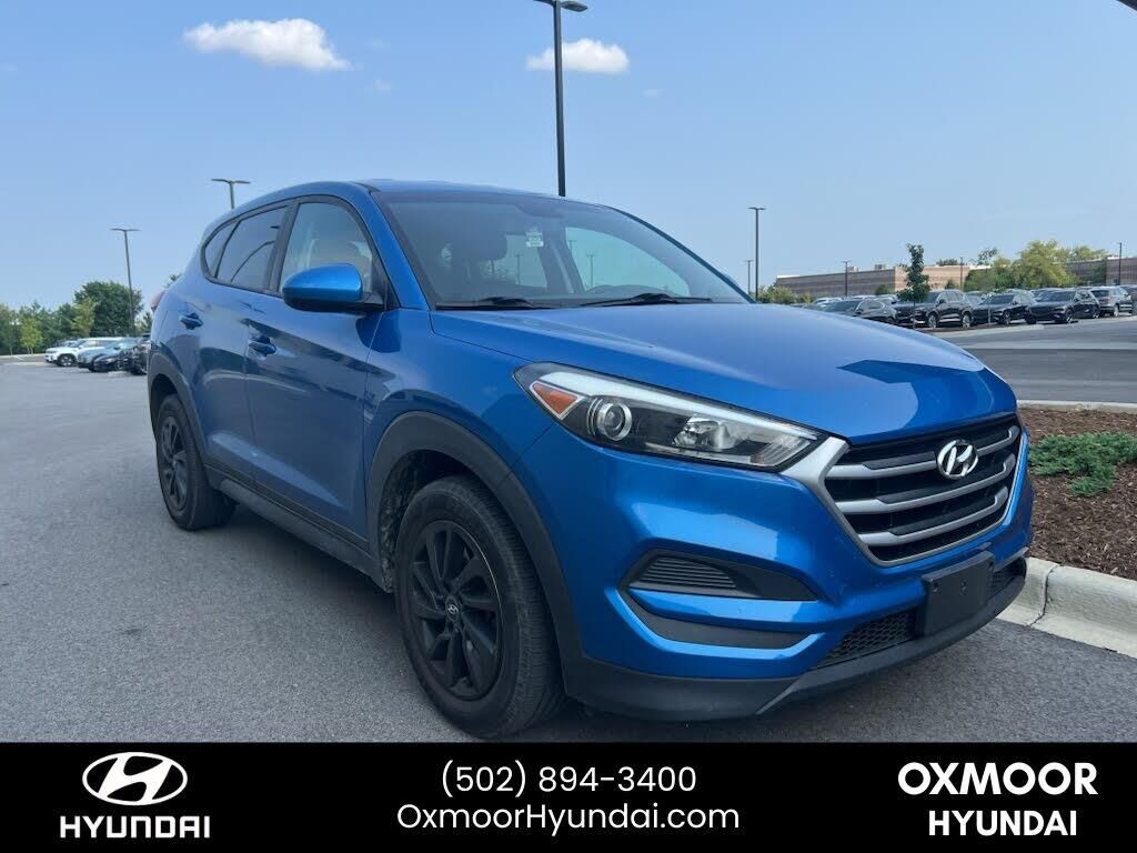 2018 Hyundai TUCSON SE — photo 1 of 2
