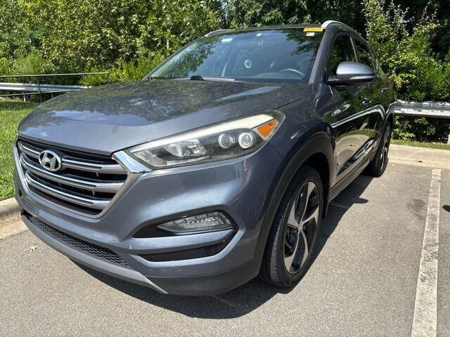 2016 Hyundai TUCSON Limited — photo 1 of 7