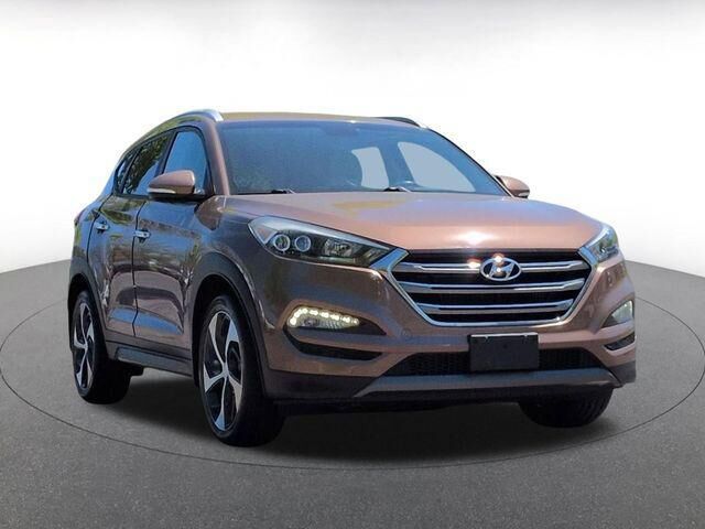 2016 Hyundai TUCSON Limited — photo 1 of 13