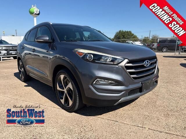 2016 Hyundai TUCSON Sport — photo 1 of 26