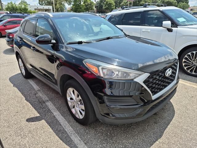 2020 Hyundai TUCSON Value — photo 1 of 4