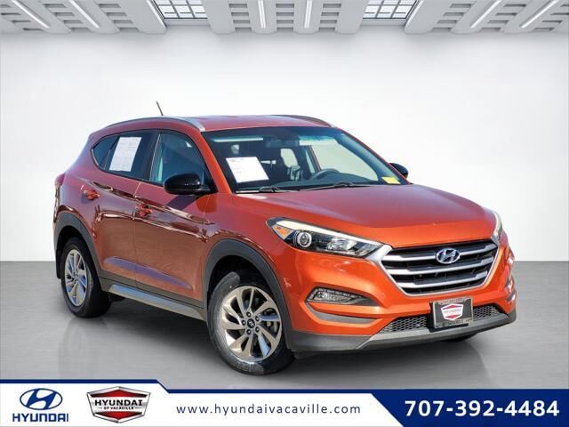 2017 Hyundai TUCSON SE — photo 1 of 26