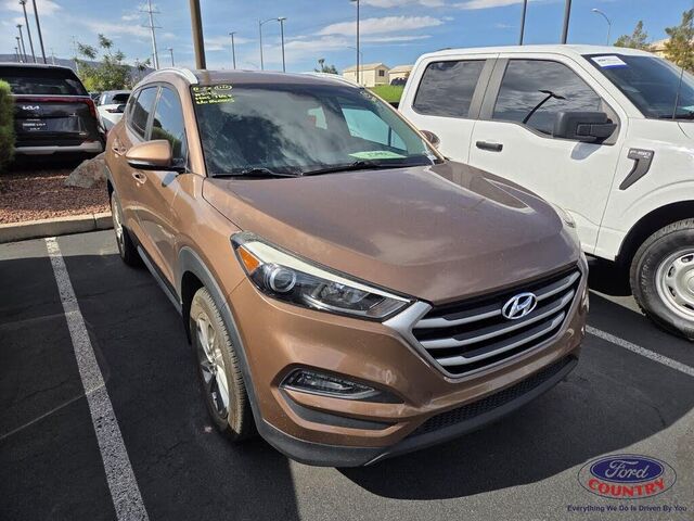 2017 Hyundai TUCSON SE Plus