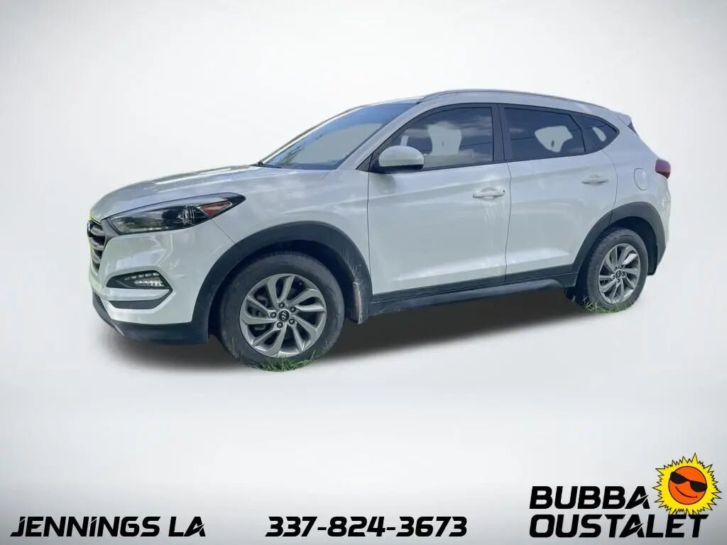 2016 Hyundai TUCSON SE — photo 1 of 21