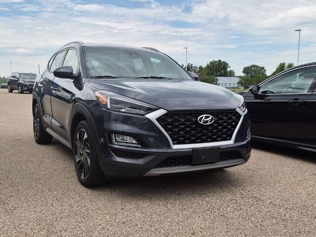 2019 Hyundai TUCSON Sport — photo 1 of 12