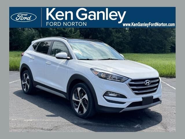 2018 Hyundai TUCSON Value — photo 1 of 26