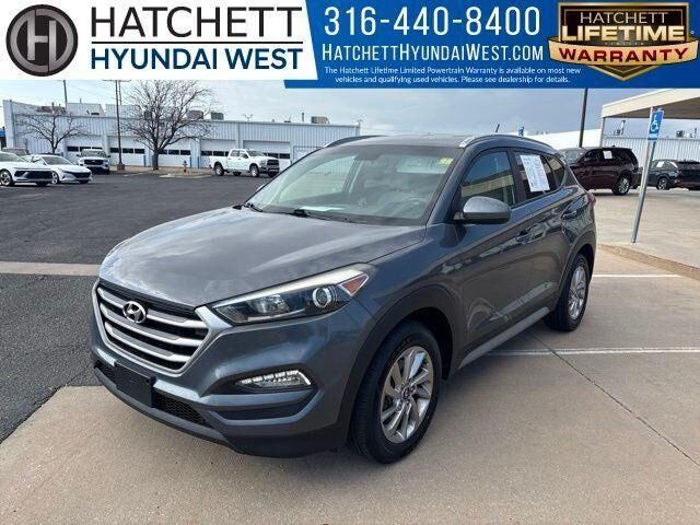 2017 Hyundai TUCSON SE — photo 1 of 13