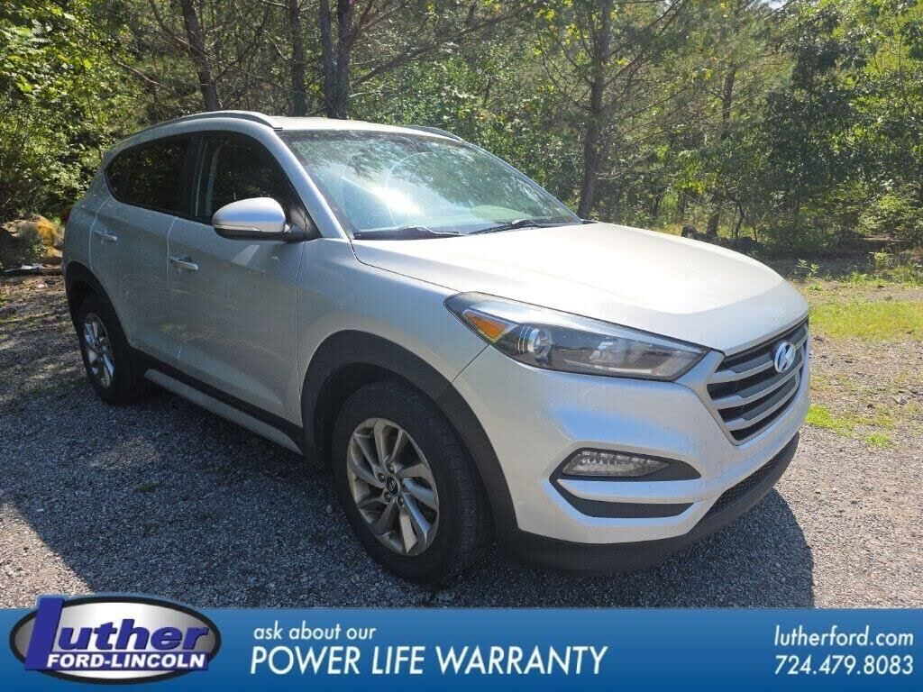2018 Hyundai TUCSON SE — photo 1 of 2