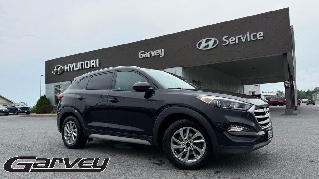 2017 Hyundai TUCSON SE — photo 1 of 1