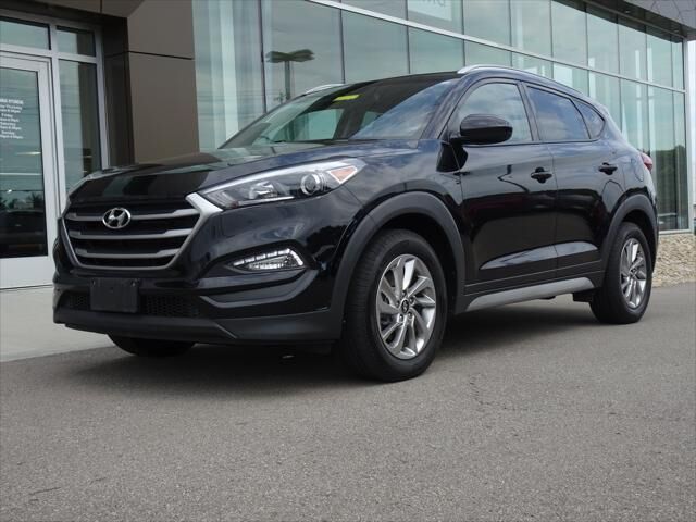 2018 Hyundai TUCSON SEL — photo 1 of 17
